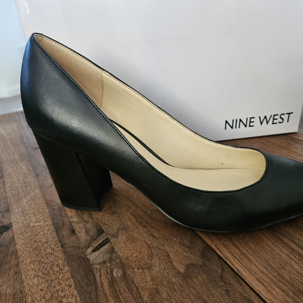 Nine West Heels - Picture 2 of 3